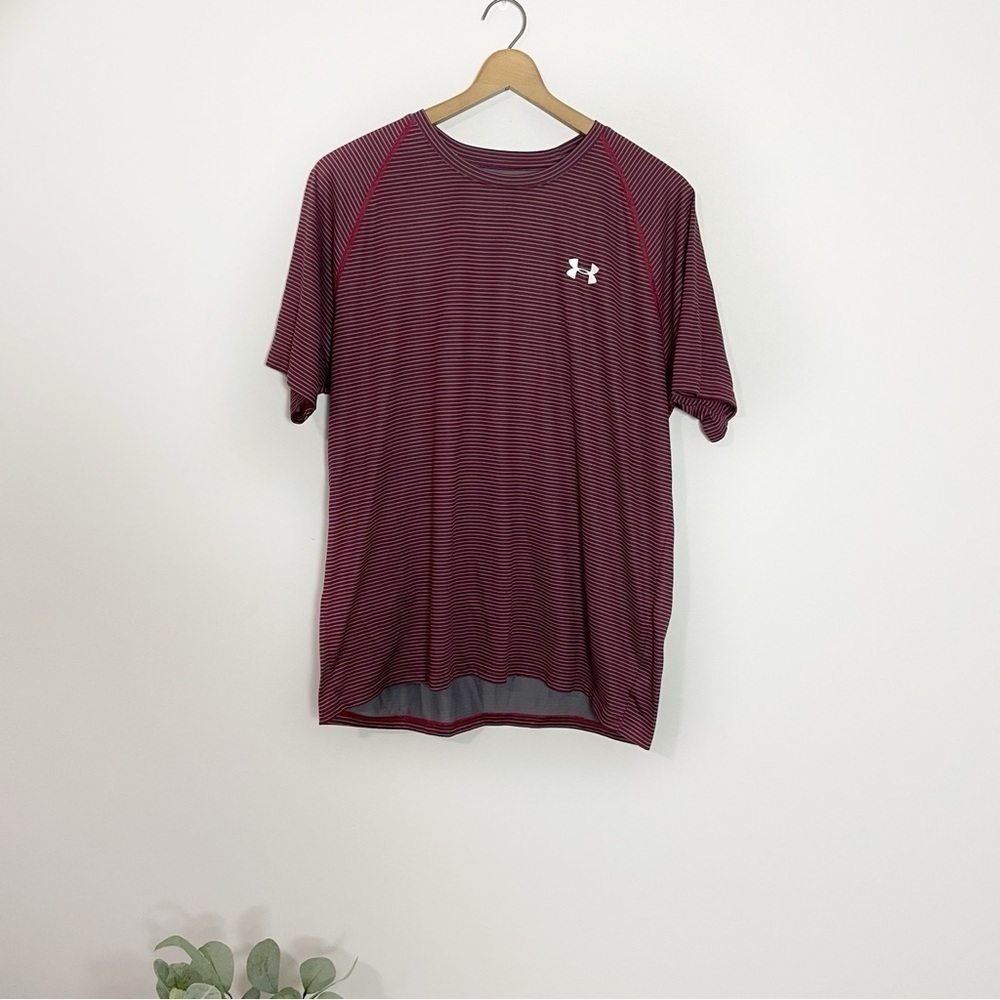 [Under Armour] Men's Burgundy Red & Gray Striped Breathable Short Sleeve T-shirt